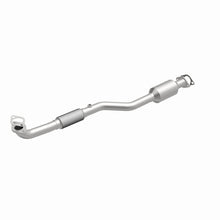 Load image into Gallery viewer, Magnaflow 04-05 ELANTRA 2.0L Underbody Direct Fit Converter
