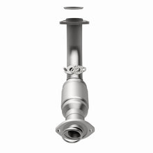 Load image into Gallery viewer, MagnaFlow Conv DF 99-02 4Runner Front 3.4L
