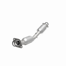 Load image into Gallery viewer, Magnaflow Conv DF 07-12 Nissan Versa 1.8L
