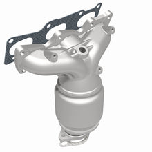 Load image into Gallery viewer, Magnaflow 07-10 Kia Sedona 3.8L California Grade CARB Compliant DF Manifold Catalytic Converter
