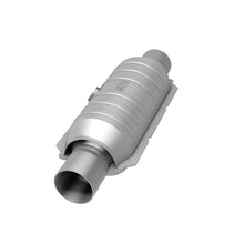 Load image into Gallery viewer, MagnaFlow Conv Universal 2.50 Midbed O2 Rear CA
