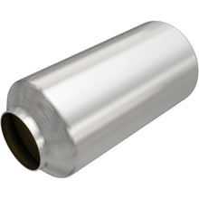 Load image into Gallery viewer, Magnaflow 2.50 CA 4in. Spun Universal Converter
