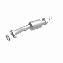 Load image into Gallery viewer, MagnaFlow 15-17 Honda Fit L4 1.5L OEM Grade Direct Fit Catalytic Converter
