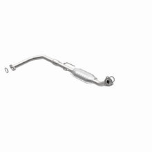 Load image into Gallery viewer, Magnaflow Conv DF 00-02 Tundra 4.7L 4WD FL
