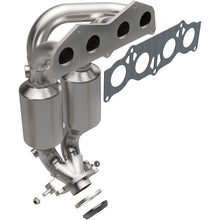 Load image into Gallery viewer, MagnaFlow Conv DF 01-03 Toyota Rav4 2.0L L4
