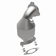 Load image into Gallery viewer, Magnaflow 13-14 Hyundai Veloster 1.6L Direct Fit Converter
