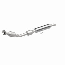 Load image into Gallery viewer, MagnaFlow Conv DF 07-08 Toyota Yaris OEM
