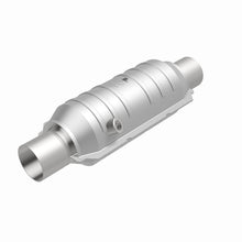 Load image into Gallery viewer, Magnaflow Conv Univ 2.50 HM Angled O2
