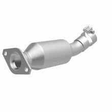 Load image into Gallery viewer, Magnaflow 14-15 Prius C L4 1.5 OEM Underbody Direct Fit Converter
