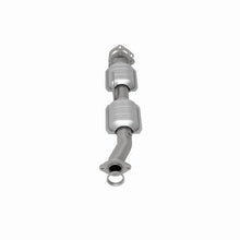 Load image into Gallery viewer, MagnaFlow Conv DF 98-00 Ford Ranger 4.0L/3.0L Rear / 98-00 Mazda B300 3.0L / B4000 4.0L Rear
