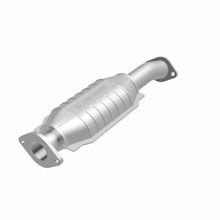 Load image into Gallery viewer, MagnaFlow Conv DF 00-01 MPV 2.5L Rear

