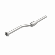 Load image into Gallery viewer, Magnaflow Conv DF 1999 BMW 540I 4.4L P/S
