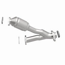 Load image into Gallery viewer, MagnaFlow Conv DF 99-03 Lexus/Toyota RX300/Highlander Truck 3.0L Passenger Side *NOT FOR SALE IN CA*
