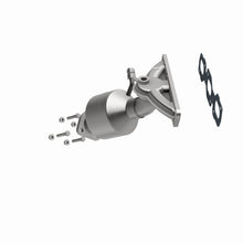 Load image into Gallery viewer, MagnaFlow Conv DF 2004 Mazda MPV 3.0L
