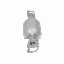 Load image into Gallery viewer, MagnaFlow Conv DF 05-10 Kia Sportage 2.7L

