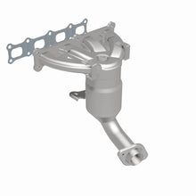 Load image into Gallery viewer, Magnaflow Conv DF 07 Dodge Caliber 2.4L Manifold AWD / 07-10 Jeep Patriot 2.4L Manifold 4WD 49 State
