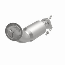 Load image into Gallery viewer, Magnaflow 2015 M3 3 Underbody Direct Fit Converter
