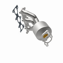 Load image into Gallery viewer, MagnaFlow Conv DF 05-07 Kia Sportage 2.7L Passenger Side
