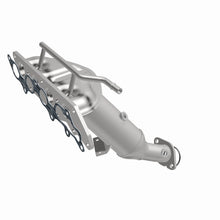 Load image into Gallery viewer, MagnaFlow Conv DF 03-04 Ford Focus 2.3L
