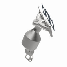 Load image into Gallery viewer, Magnaflow 07-09 Hyundai Santa Fe 3.3L Direct Fit Converter
