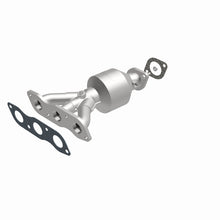 Load image into Gallery viewer, MagnaFlow Conv DF 07-09 Mitsu Outlander 3.0L
