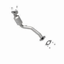 Load image into Gallery viewer, MagnaFlow Conv DF 04 Chevy Malibu 3.5L
