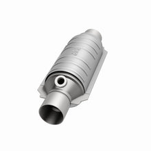 Load image into Gallery viewer, Magnaflow Conv Univ 2.50 1/O2 CA
