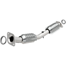 Load image into Gallery viewer, Magnaflow Conv DF 07-12 Nissan Versa 1.8L
