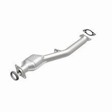 Load image into Gallery viewer, Magnaflow 2006 Saab 9-2X 2.5L Direct Fit Converter
