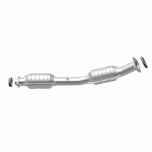 Load image into Gallery viewer, Magnaflow Conv DF 07-12 Nissan Versa 1.8L
