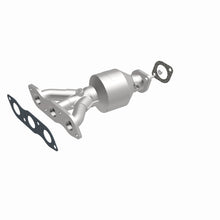 Load image into Gallery viewer, MagnaFlow Conv DF 07-09 Mitsu Outlander 3.0L

