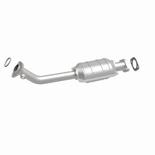 Load image into Gallery viewer, MagnaFlow Conv DF 01-03 Infiniti QX4 3.5L P/S Rear / 01-04 Nissan Pathfinder 3.5L P/S Rear
