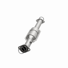 Load image into Gallery viewer, MagnaFlow Conv DF 05-09 Toyota Tacoma 4.0L P/S Rear
