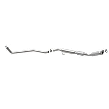 Load image into Gallery viewer, MagnaFlow Converter Direct Fit California 09-11 Toyota Corolla / Matrix L4-1.8LGAS
