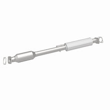 Load image into Gallery viewer, MagnaFlow Conv DF 11-14 Sonata 2.4L Underbody (OEM Grade Federal / EPA Compliant)
