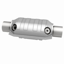 Load image into Gallery viewer, MagnaFlow Conv Univ 2.5 W/Dual O2 Boss
