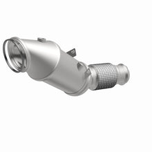 Load image into Gallery viewer, MagnaFlow 18-22 BMW 530e OEM Grade Federal / EPA Compliant Direct-Fit Catalytic Converter
