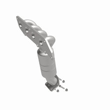 Load image into Gallery viewer, MagnaFlow Conv DF 05-07 Escape 2.3 Manifold

