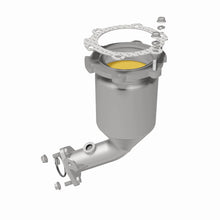 Load image into Gallery viewer, Magnaflow 2004 Nissan Quest CARB Compliant Direct Fit Cat Converter
