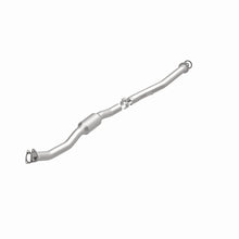 Load image into Gallery viewer, MagnaFlow OEM Grade 10-12 Subaru Outback / Legacy Direct Fit Federal Catalytic Converter
