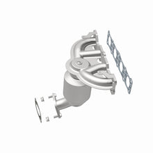 Load image into Gallery viewer, MagnaFlow Conv Direct Fit 11-13 Kia Sorento 2.4L Manifold
