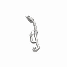 Load image into Gallery viewer, MagnaFlow 18-20 Honda Odyssey V6 3.5L OEM Underbody Single Grade Direct-Fit Catalytic Converter
