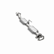 Load image into Gallery viewer, MagnaFlow Conv DF 98-00 Ford Ranger 4.0L/3.0L Rear / 98-00 Mazda B300 3.0L / B4000 4.0L Rear
