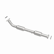 Load image into Gallery viewer, MagnaFlow 13-15 Toyota Tacoma California Grade CARB Compliant Direct-Fit Catalytic Converter
