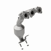 Load image into Gallery viewer, MagnaFlow Conv DF 08-09 Toyota Highlander 3.3L
