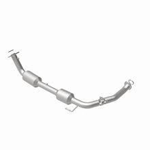 Load image into Gallery viewer, Magnaflow 07-10 Toyota Tundra 5.7L Direct Fit Converter
