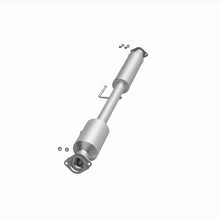 Load image into Gallery viewer, Magnaflow 14 Hyundai Sonata 2.4L Direct Fit Cat Converter
