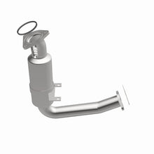 Load image into Gallery viewer, MagnaFlow Conv DF 00-02 Focus 2.0L OEM
