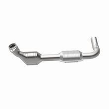 Load image into Gallery viewer, MagnaFlow Conv DF 00-04 Ford E150 4.6L Driver Side
