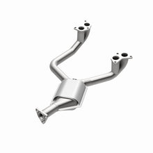 Load image into Gallery viewer, MagnaFlow Conv DF 90-94 Legacy 2.2 Front CA
